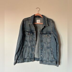 Denim Jacket - Medium Wash // Dynamite